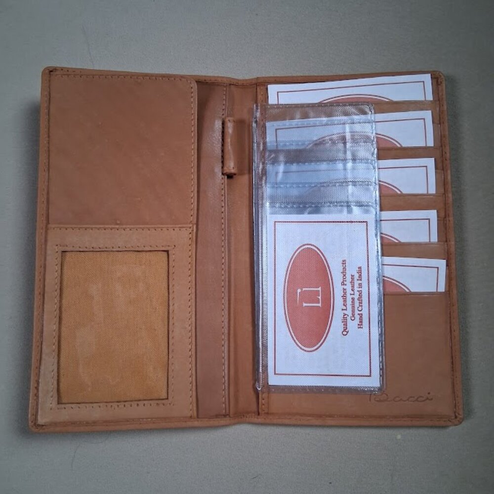 Bacci Soft Camel Leather Checkbook Billfold Wallet NWT - Picture 2 of 3
